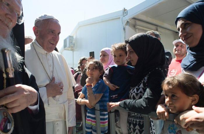 Kunjungan Paus ke Siprus dan Yunani, di perbatasan antara Kristen dan Islam